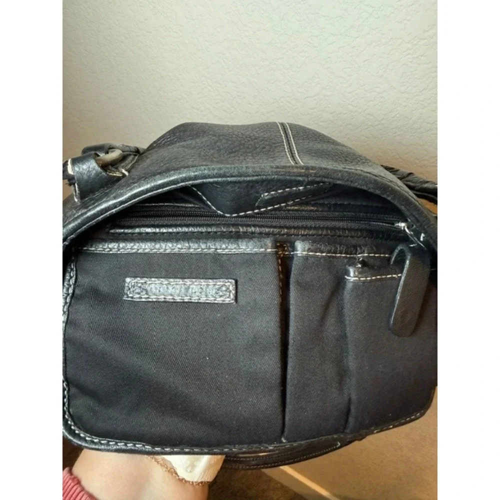 Ann Taylor black pebbled